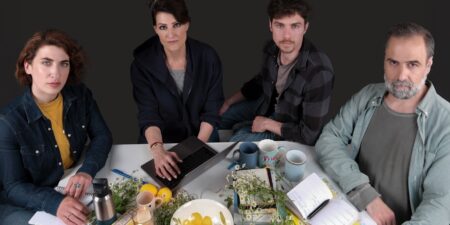 ΚΡΙΤΙΚΗ: Για την παράσταση ‘’Μικρά Όμορφα Πράγματα’’ (Tiny Beautiful things)