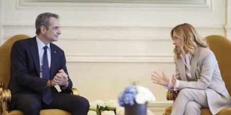 Υπογραφή δύο μνημονίων στη συνάντηση Μητσοτάκη – Μελόνι