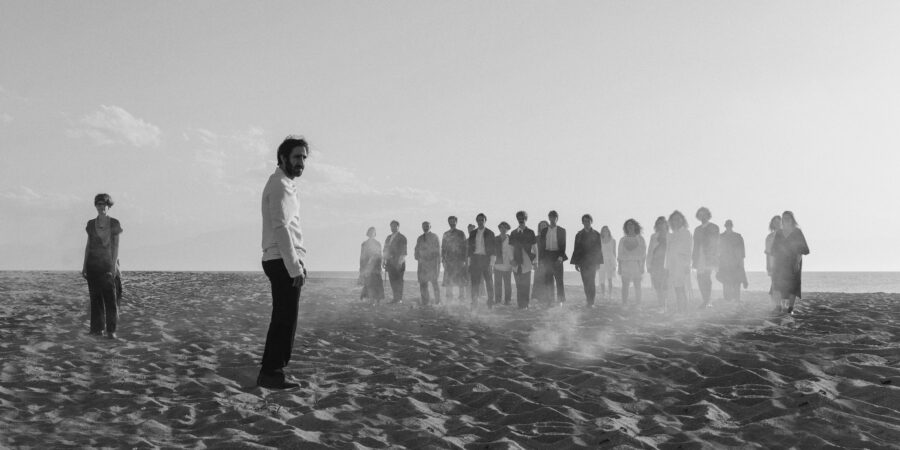 ζ – η – θ, ο ξένος