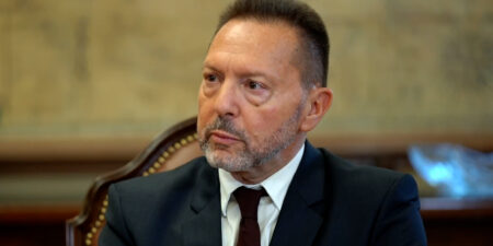 Στουρνάρας στη Handelsblatt: Η Ελλάδα μπορεί να δώσει το παράδειγμα