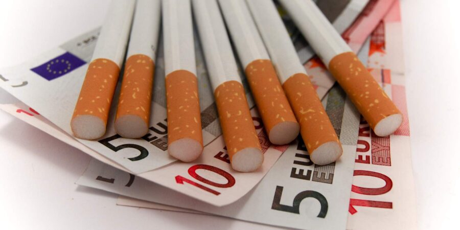 Έκθεση KPMG: Η Ελλάδα πρωταγωνίστρια στην καταπολέμηση του παράνομου εμπορίου τσιγάρων