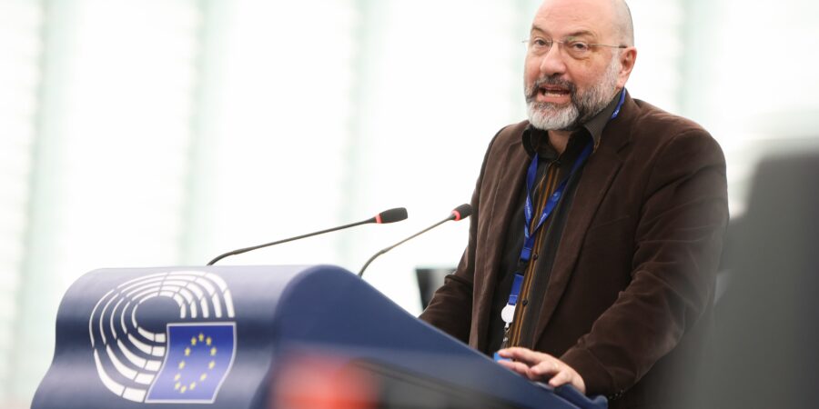 Σάκης Αρναούτογλου: Η Ευρώπη προειδοποιεί – Η Ελλάδα αδιαφορεί. Ποιος θα προστατεύσει τους ανθρώπους όταν έρθει η επόμενη πλημμύρα;