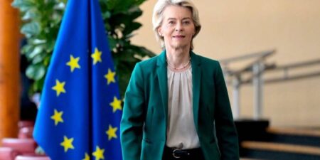 Φον ντερ Λάϊεν: Παρατείνουμε την αναστολή των αντιμέτρων μας μέχρι τις αρχές Αυγούστου