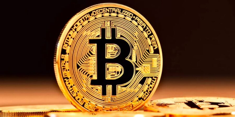 Η τιμή του bitcoin ξεπέρασε για πρώτη φορά τα 123.000 δολάρια
