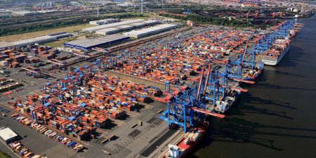 Η ύφεση επιμένει ακόμη στη Γερμανία