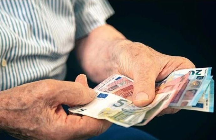 Συντάξεις Αυγούστου: Οι ημερομηνίες πληρωμής για όλες τις κατηγορίες συνταξιούχων