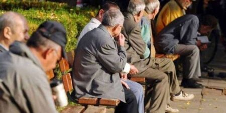 Πάνω από 2,5 εκατ. οι συνταξιούχοι