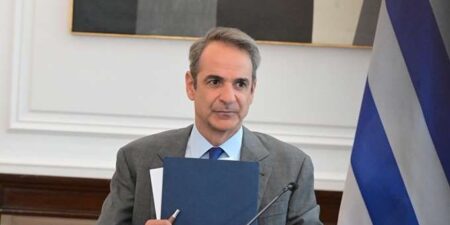 Κ. Μητσοτάκης: Ανακρίβειες από αντιπολίτευση, το 8ωρο δεν καταργείται