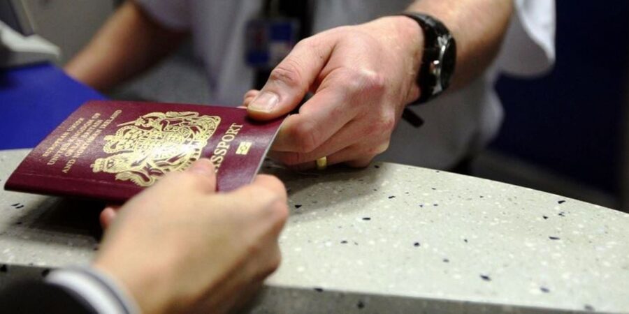 Τουρκία: Εμπόριο με «βίζες εξπρές» για το Σένγκεν