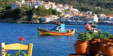 Υπέροχο, αλλά πανάκριβο το «ελληνικό καλοκαίρι»