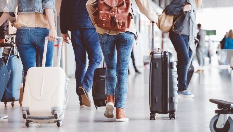Προστασία ταξιδιωτών: Το ευρωκοινοβούλιο έτοιμο για τις διαπραγματεύσεις για τους νέους κανόνες