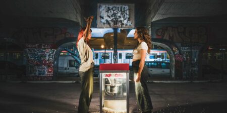 «ΜΠΛΕ ΥΓΡΟ»