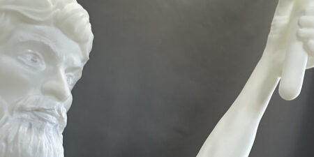 100 Χρόνια Ε.Ε.Α.: Το πρώτο άγαλμα προς τιμήν των μικρομεσαίων επιχειρηματιών και των επαγγελματιών