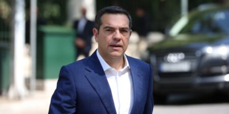 Οι αλλαγές στο πολιτικό σκηνικό και την Αριστερά μετά την παραίτηση Τσίπρα