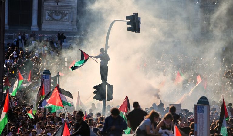 Η Ευρώπη στους δρόμους για τη Γάζα και τους ακτιβιστές του στολίσκου – Μαζικές διαδηλώσεις αλληλεγγύης