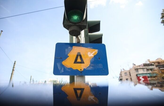 Επανέρχεται από σήμερα Δευτέρα ο Δακτύλιος στο κέντρο της Αθήνας