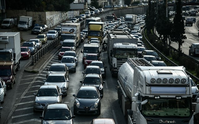 Πρόταση του ΕΒΕΑ για την αντιμετώπιση του κυκλοφοριακού