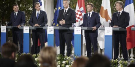 Μητσοτάκης: Οι μελλοντικές απειλές μπορεί να μην έρθουν από Ανατολάς, αλλά και από τον Νότο