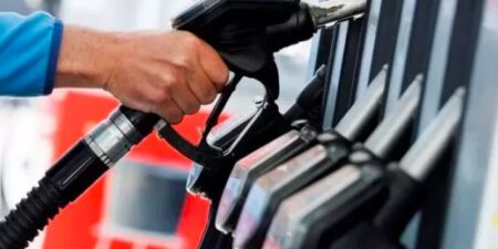 Πού οφείλεται η «παροδική» αύξηση στην τιμή της αμόλυβδης