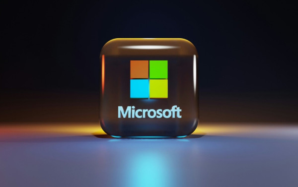 Η Microsoft επενδύει 15,2 δισ. δολάρια στην Τεχνητή Νοημοσύνη