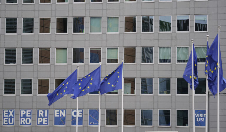 Με «ισχυρό ρυθμό» θα συνεχίσει να αναπτύσσεται η οικονομία της Ελλάδας