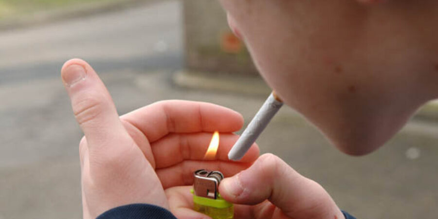 Οι ψηφιακές εφαρμογές για την αποτροπή πρόσβασης ανηλίκων σε προϊόντα αλκοόλ, καπνού και άτμισης