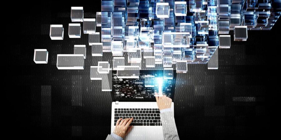 ΣΕΛΠΕ: 8 στους 10 Έλληνες αγοράζουν από online πλατφόρμες χωρών εκτός ΕΕ σύμφωνα με έρευνα της NielsenIQ