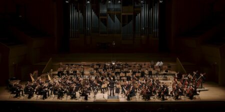 Ντόρα Μπακοπούλου & Catherine Larsen-Maguire