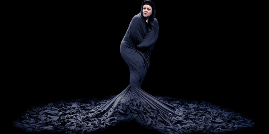 “Η Κυρά της Ρω”