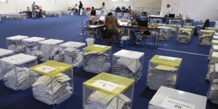 Στη Βουλή το ν/σ για την επιστολική ψήφο και τη δημιουργία εκλογικής περιφέρειας Απόδημου Ελληνισμού