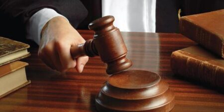 Πολιτική θύελλα από την δικαστική απόφαση για τις υποκλοπές