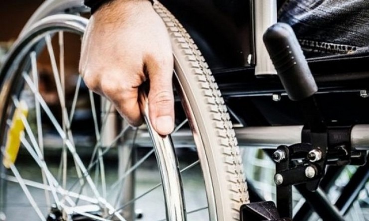 Ε.Σ.Α.μεΑ.: Μεγάλα προβλήματα στην προσβασιμότητα τραπεζών και ΑΤΜ