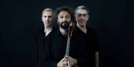 Λουκής Λάρας