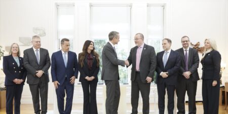 Υπεγράφησαν οι συμφωνίες με Chevron – HELLENiQ ENERGY