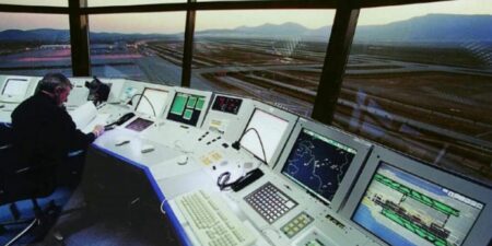 Υπογραφή σύμβασης δωρεάς για την προμήθεια συστήματος επικοινωνιών ελέγχου εναέριας κυκλοφορίας