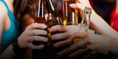 Οδικός Χάρτης και Επιχειρησιακό Σχέδιο για την Καθολική Εφαρμογή της Απαγόρευσης Πώλησης Καπνικών και Αλκοόλ σε Ανήλικους