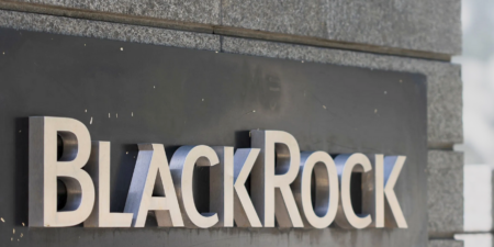 Ανησυχίες της BlackRock για «παγκόσμια ύφεση»