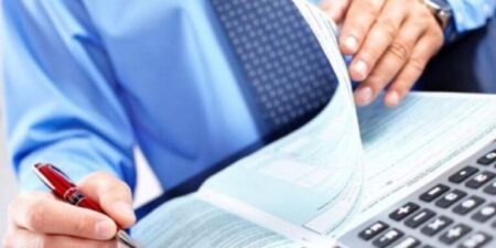 ΥΠΕΘΟΟ: Παράταση έως 15 Μαΐου για τις δηλώσεις με έκπτωση φόρου 4%