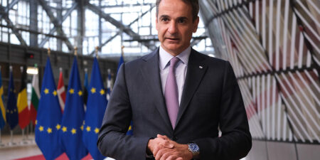 Μητσοτάκης προς το Ευρωπαϊκό Συμβούλιο: H ΕΕ πρέπει να έχει έτοιμο ένα σχέδιο που θα προσφέρει προσωρινή και στοχευμένη στήριξη σε επιχειρήσεις και νοικοκυριά
