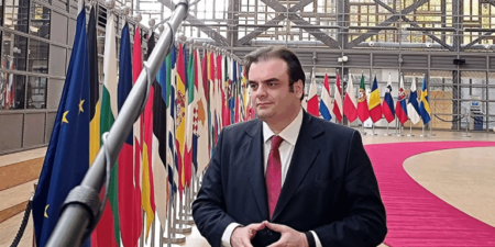 Πιερρακάκης: Παρατεταμένη ενεργειακή αναταραχή και ανοιχτό το ενδεχόμενο χρήσης στρατηγικών αποθεμάτων