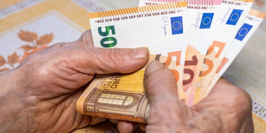 e-ΕΦΚΑ: Πότε καταβάλλονται οι συντάξεις μηνός Απριλίου 2026
