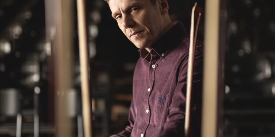 Βασίλης Προδρόμου: «Ριχ’ τε με μες στα δοξάρια»