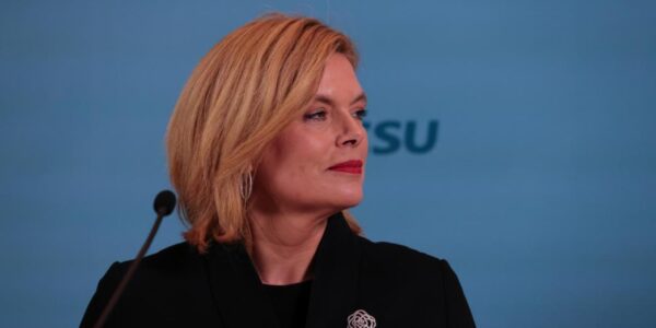 Υπόνοιες ρωσικής εμπλοκής σε κυβερνοεπίθεση μέσω Signal