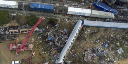 Τέμπη: Το Δημόσιο δεν θα ασκεί ένδικα μέσα για αποζημιώσεις και παραιτείται από όσα έχουν ήδη ασκηθεί