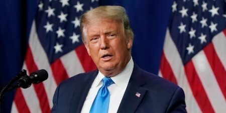 Τραμπ: Το Ιράν θα μπορούσε να εξουδετερωθεί «εν μία νυκτί»