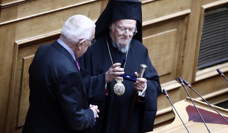 Ιστορική επίσκεψη του Οικουμενικού Πατριάρχη ύστερα από 27 χρόνια