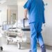 Επεκτείνεται για ένα ακόμη χρόνο το πρόγραμμα απασχόλησης 500 τραυματιοφορέων