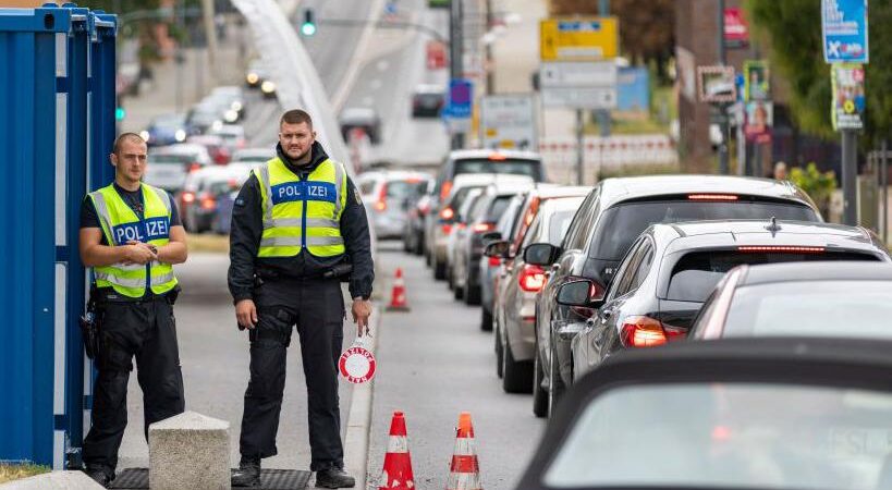 Aνοικτά σύνορα εντός ΕΕ απαιτεί η Κομισιόν