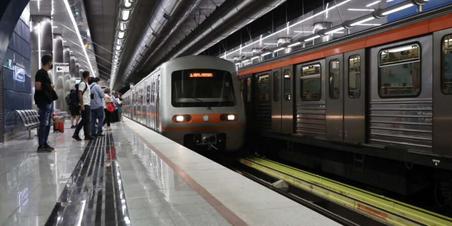149,5 εκατ. ευρώ για την αναβάθμιση συρμών και εγκατάσταση κλιματιστικών σε συρμούς του Μετρό Αθήνας