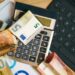 Σε άμεση ισχύ οι μειώσεις δόσεων για τους δικαιούχους του νόμου 3869/2010